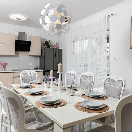 4 Bedroom Awesome In Holiday home